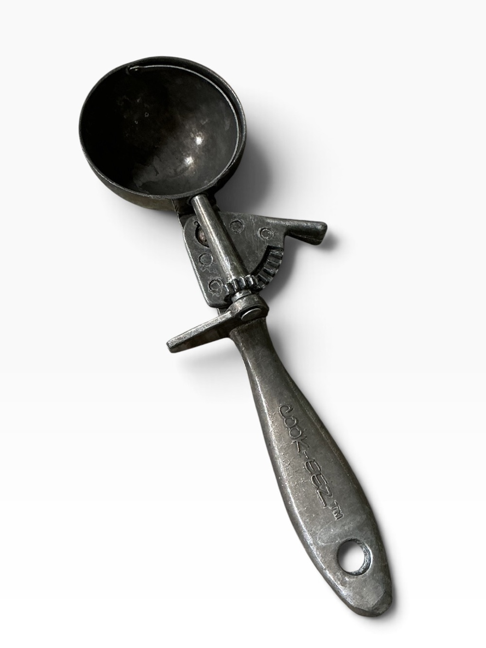 Vintage Cook-Eez Mechanical Ice Cream Scoop Cast Aluminum Thumb Lever 8.5”